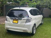 https://riyasewana.com/uploads/toyota-gp1-premium-2013-15570012803.jpg