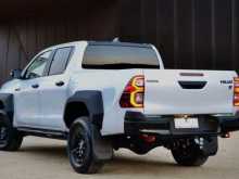 https://riyasewana.com/uploads/toyota-gr-sport-241305064292.jpg