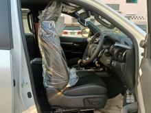 https://riyasewana.com/uploads/toyota-gr-sport-241306086094.jpg