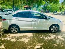 https://riyasewana.com/uploads/toyota-grace-2017-307594612394.jpg