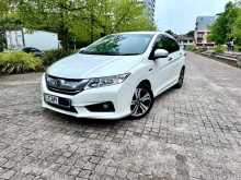 https://riyasewana.com/uploads/toyota-grace-ex-2015-3110270112462.jpg