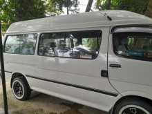 https://riyasewana.com/uploads/toyota-grand-cabin-1993-1616201512472.jpg
