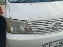 Toyota Grand Hiace 2007 Van
