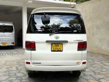 https://riyasewana.com/uploads/toyota-grand-hiace-1998-2110111012213.jpg
