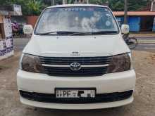 Toyota Grand Hiace 2007 Van