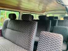 https://riyasewana.com/uploads/toyota-hai-1986-115351912192.jpg