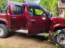 https://riyasewana.com/uploads/toyota-hailuks-ln107-231347474853.jpg