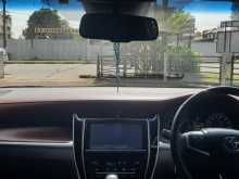 https://riyasewana.com/uploads/toyota-harrier-1395413403.jpg
