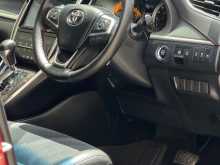 https://riyasewana.com/uploads/toyota-harrier-19175413716.jpg