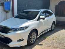 https://riyasewana.com/uploads/toyota-harrier-2016-118484412984.jpg