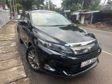 Toyota Harrier 2017 SUV