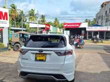 https://riyasewana.com/uploads/toyota-harrier-222112124482.jpg