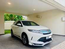 Toyota Harrier 2017 SUV