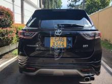 https://riyasewana.com/uploads/toyota-harrier-advance-30165825493375.jpg