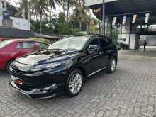 https://riyasewana.com/uploads/toyota-harrier-advanced-2016-69194512053.jpg