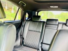 https://riyasewana.com/uploads/toyota-harrier-elegance-1215005617215.jpg