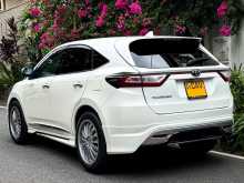 https://riyasewana.com/uploads/toyota-harrier-elegant-2016-2310234512972.jpg