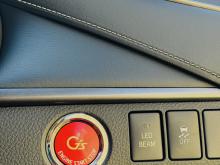 https://riyasewana.com/uploads/toyota-harrier-gs-1312291717782.jpg