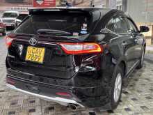 https://riyasewana.com/uploads/toyota-harrier-petrol-116213422143.jpg