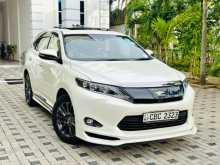 Toyota Harrier Premium 2017 SUV