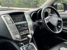 https://riyasewana.com/uploads/toyota-harrier-v6-2810490117905.jpg