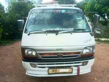 Toyota HIACE 1992 Van