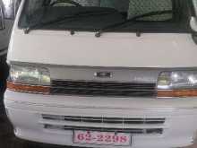 Toyota Hiace 1990 Van