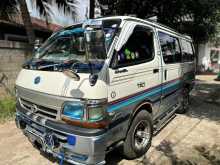 Toyota Hiace 102 1990 Van