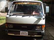 Toyota Hiace 1989 Van