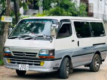 Toyota Hiace 103 1994 Van