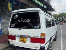 https://riyasewana.com/uploads/toyota-hiace-103-1995-3120105812552.jpg