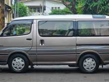 https://riyasewana.com/uploads/toyota-hiace-11184422683.jpg