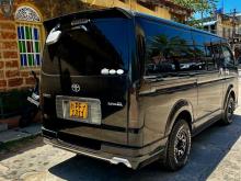 Toyota HIACE 2008 Van