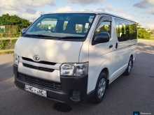 Toyota Hiace 2016 Van