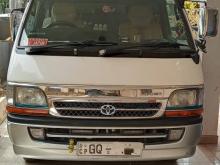 Toyota HIACE 1999 Van