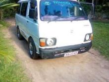 Toyota Hiace 1982 Van