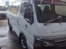Toyota Hiace 1992 Van