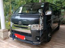 Toyota HIACE 2007 Van