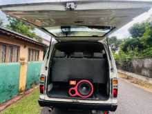 https://riyasewana.com/uploads/toyota-hiace-142031594343.jpg