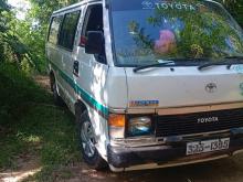 Toyota HIACE 1984 Van