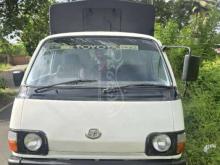 Toyota Hiace 1980 Lorry