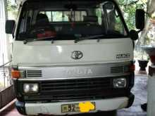 Toyota Hiace 1990 Crew Cab