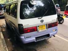 https://riyasewana.com/uploads/toyota-hiace-16172830173.jpg