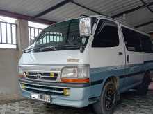 Toyota Hiace 162 Super GL 2001 Van
