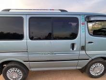 https://riyasewana.com/uploads/toyota-hiace-1810005217805.jpg