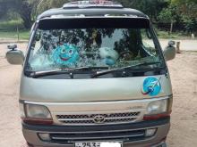 Toyota HIACE 1995 Van