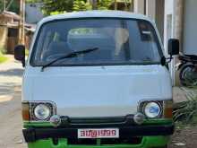 Toyota HIACE 1982 Van