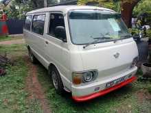 Toyota LH20 1982 Van
