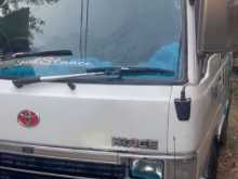 https://riyasewana.com/uploads/toyota-hiace-1983-113154312583.jpg