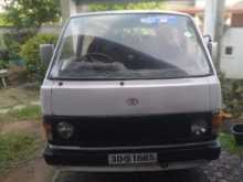 https://riyasewana.com/uploads/toyota-hiace-1983-2419253512842.jpg